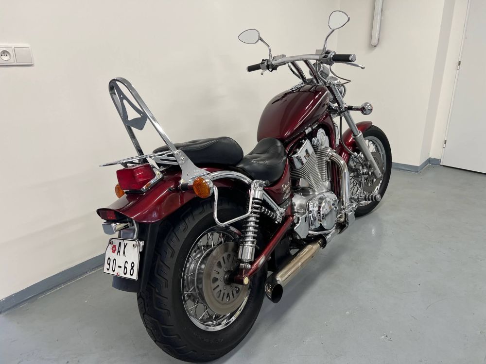 Suzuki Intruder 1400