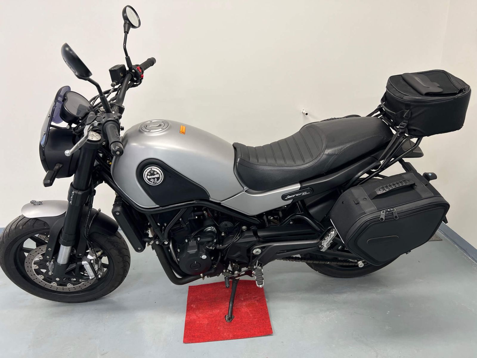 Benelli Leoncino 500