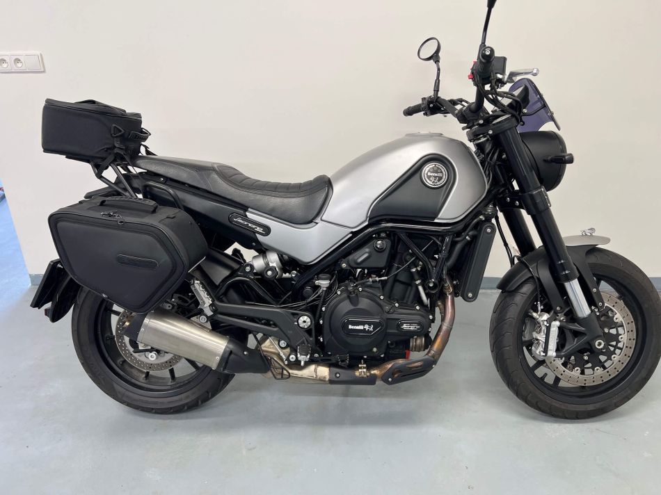 Benelli Leoncino 500